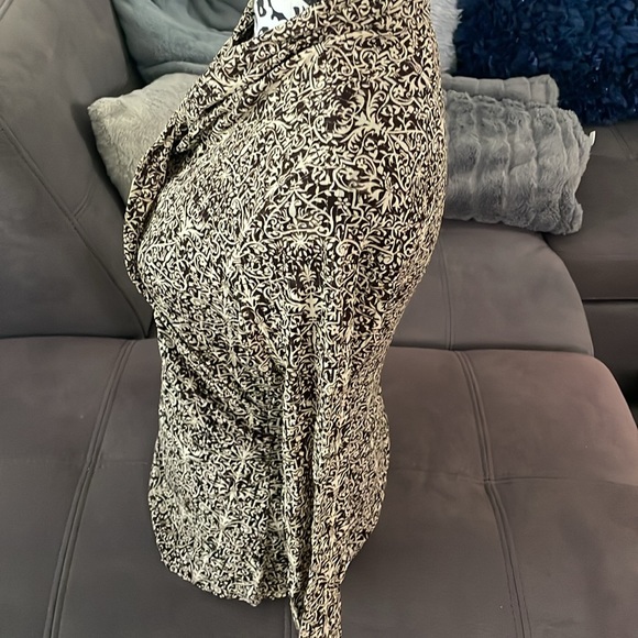 PURSUITS, LTD. Brown & Cream 3/4 Sleeve Top Size Medium - Picture 4 of 7